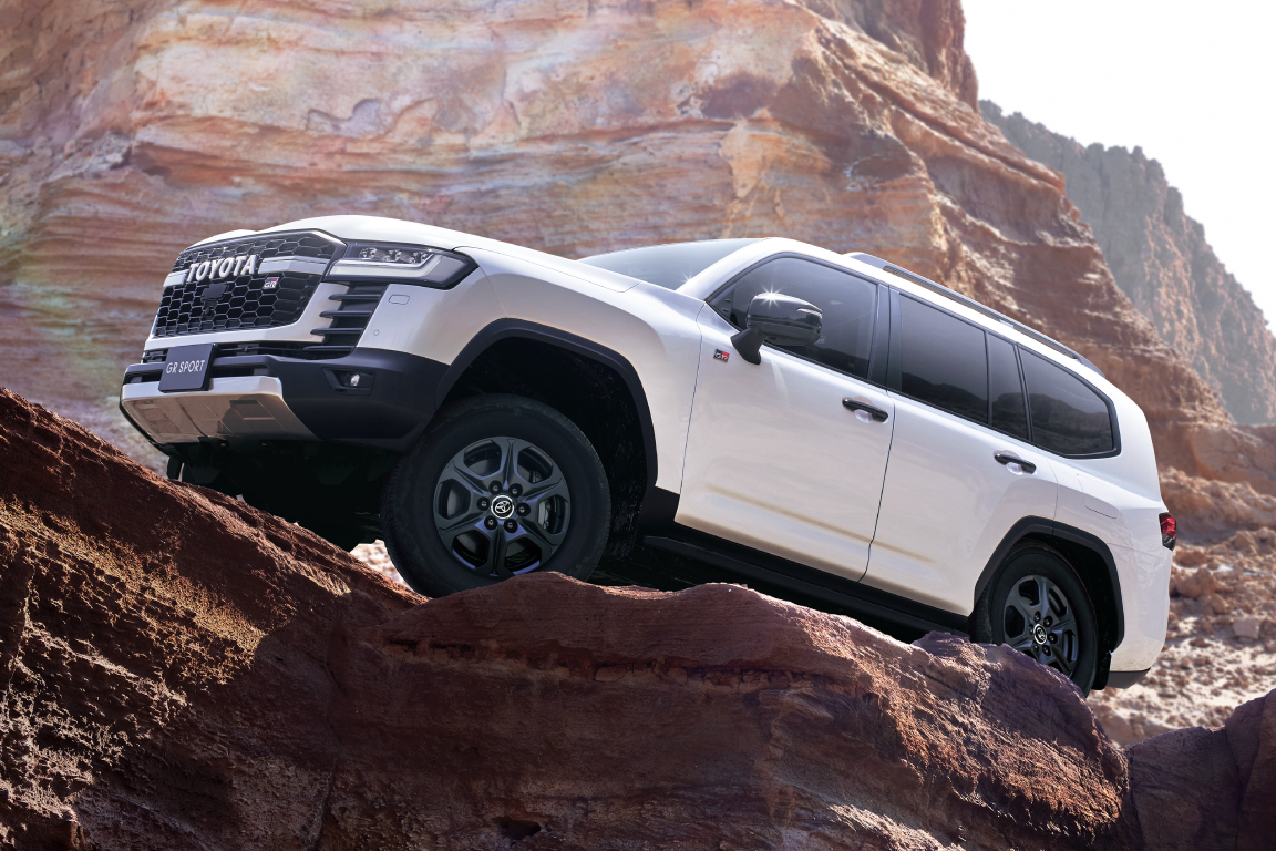 landcruiser300_gallery_img04