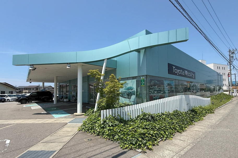 白山三浦店